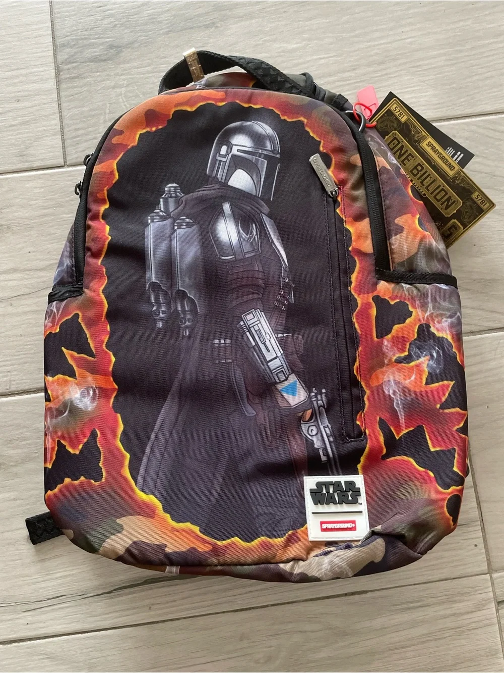 Limited edition:STAR WARS MANDALORIAN BLOWOUT SHARK BACKPACK